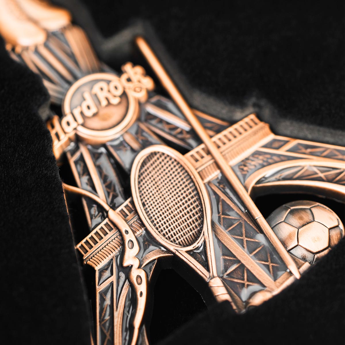 Online Exclusive Jumbo Pin Eiffel Tower image number 5