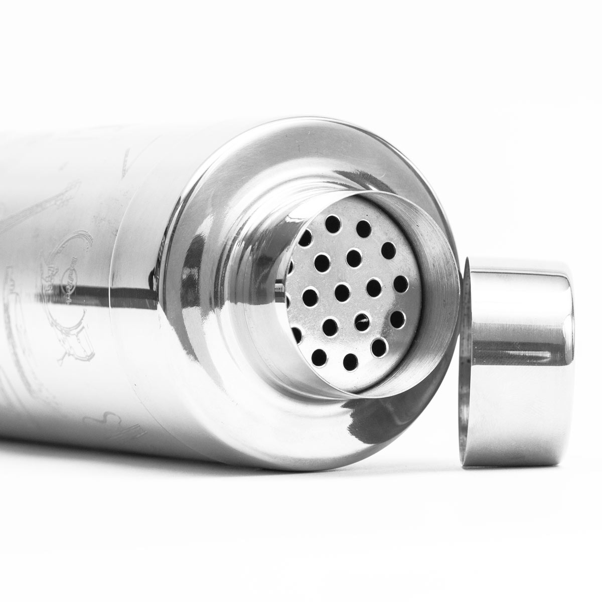 Metallic Cocktail Shaker set in Silver Stainless Steel image number 2